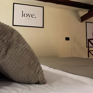 Pedamentina Pulcinella Loft Apartment Neapel