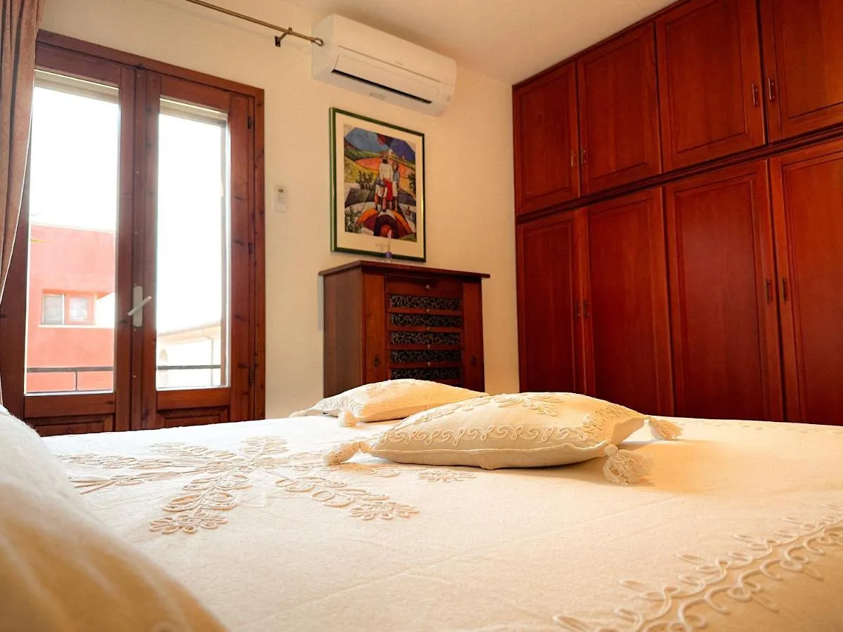Appartamento Vicino Al Centro Di Olbia Apartment